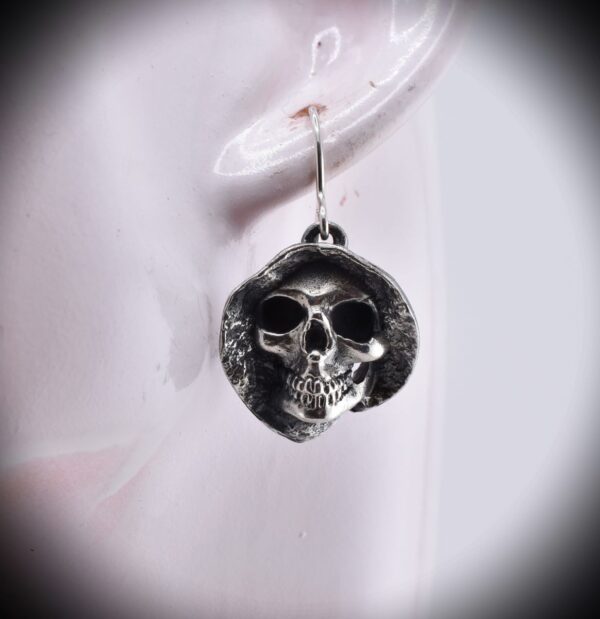 Totenkopf Ohrhänger - Image 2