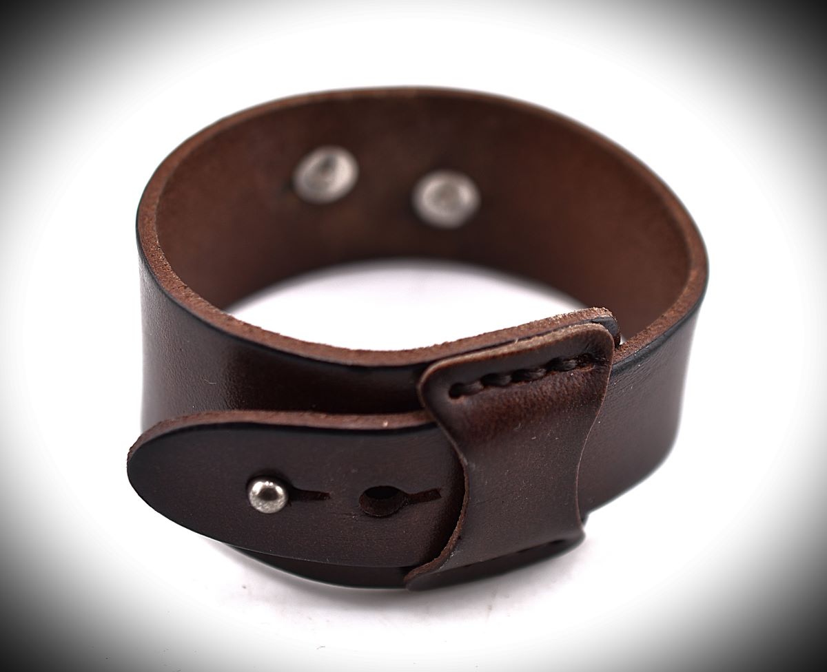 Gecko auf Leder Armband – Bild 3